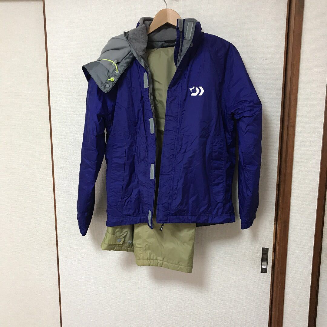 赤字超特価，高品質 ダイワ防寒ウェア上下 M DAIWA(フィッシングスーツ)｜売買されたオークション情報、yahooの商品情報をアーカイブ公開 - オークファン フィッシングスーツ