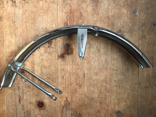 格安，定番 ホンダ C200 CM90 CM91 C201 フロントフェンダー 検 C100 カブ(フロント)｜売買されたオークション情報、yahooの商品情報をアーカイブ公開 - オークファン ホンダ用