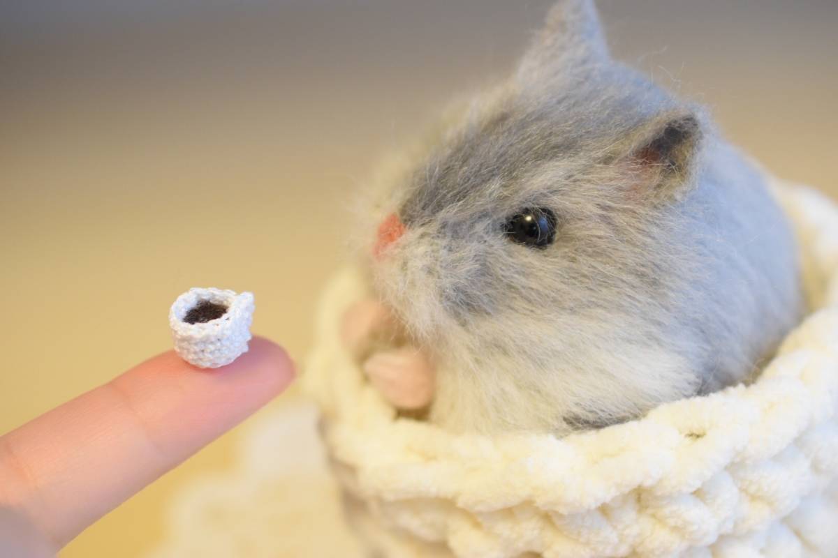 Hamsterbucks Coffee Sweet Cocoa ハンドメイド 羊毛フェルト ジャンガリアンハムスター ブルーサファイア コーヒー フェイクフード 羊毛フェルト 売買されたオークション情報 Yahooの商品情報をアーカイブ公開 オークファン Aucfan Com