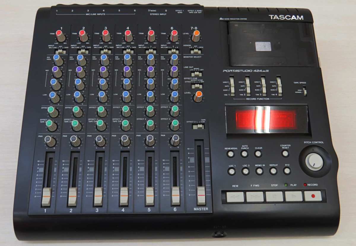 ☆TASCAM TEAC ティアック 4トラックカセットMTR 424MKⅢ PORTASTUDIO