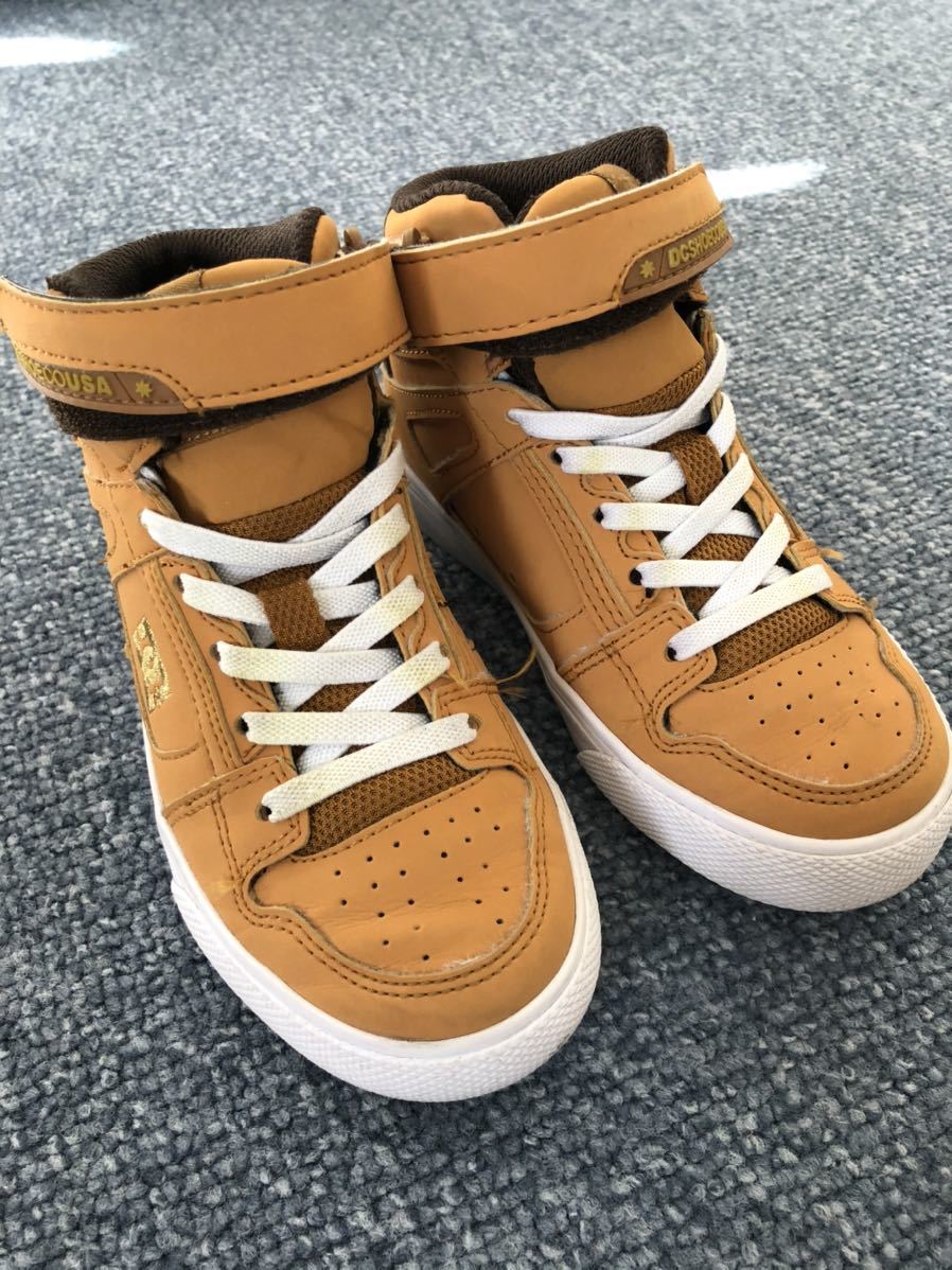 Dcシューズ キッズ 18cm 売買されたオークション情報 Yahooの商品情報をアーカイブ公開 オークファン Aucfan Com