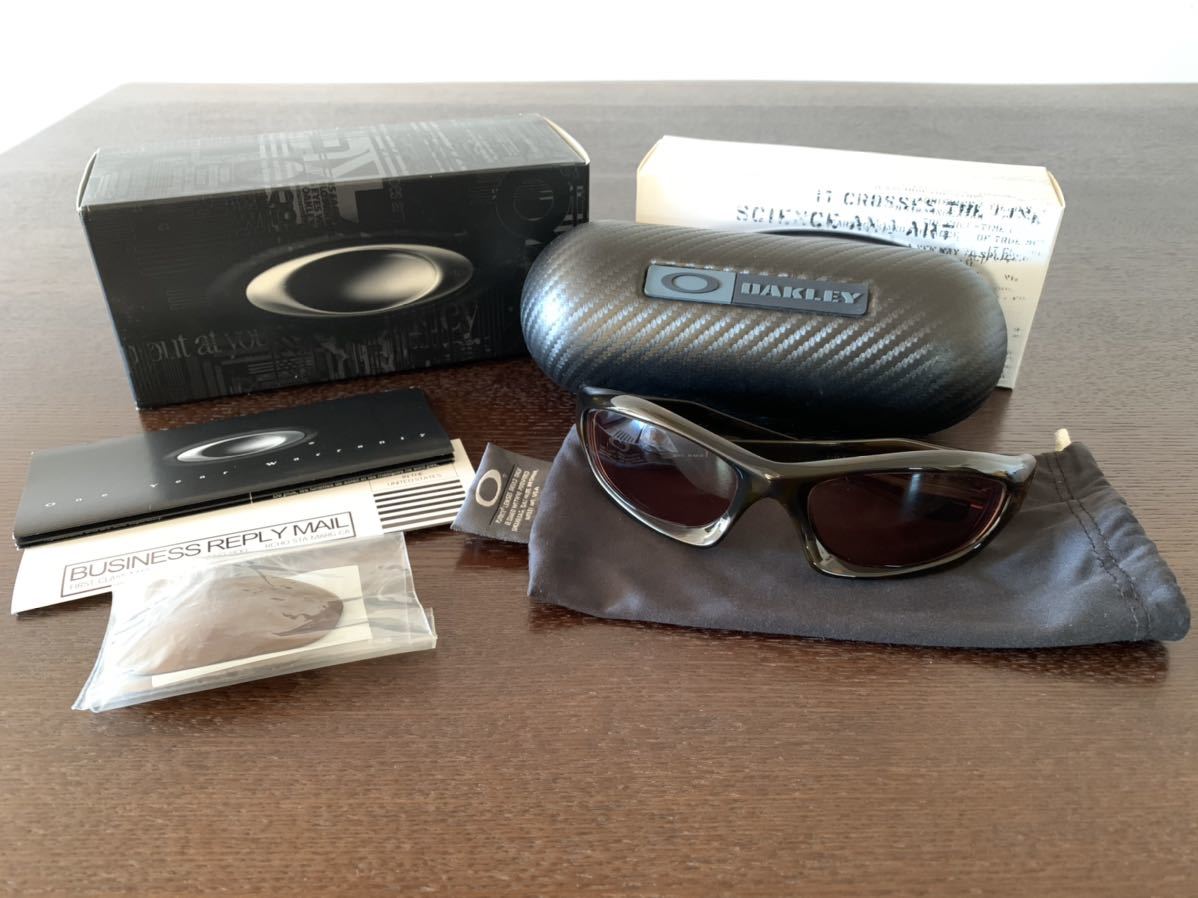 【赤字超特価，定番】 オークリー OAKLEY サングラス MonsterDog モンスタードッグ 純正ケース付き(セル、プラスチックフレーム)｜売買されたオークション情報、yahooの商品情報をアーカイブ公開 - オークファン セル、プラスチックフレーム