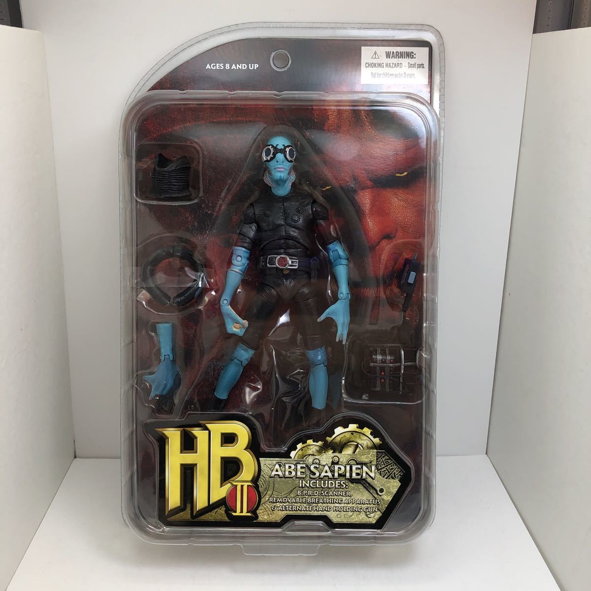 HELLBOY ヘルボーイ 【ABE SAPIEN】フィギュア MEZCO メズコ 【公式通販】