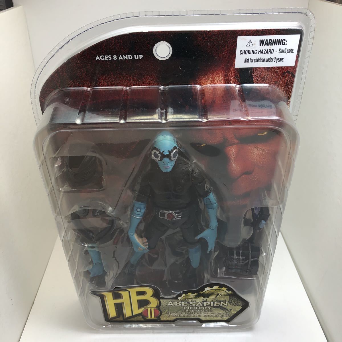 HELLBOY ヘルボーイ 【ABE SAPIEN】フィギュア MEZCO メズコ 【公式通販】