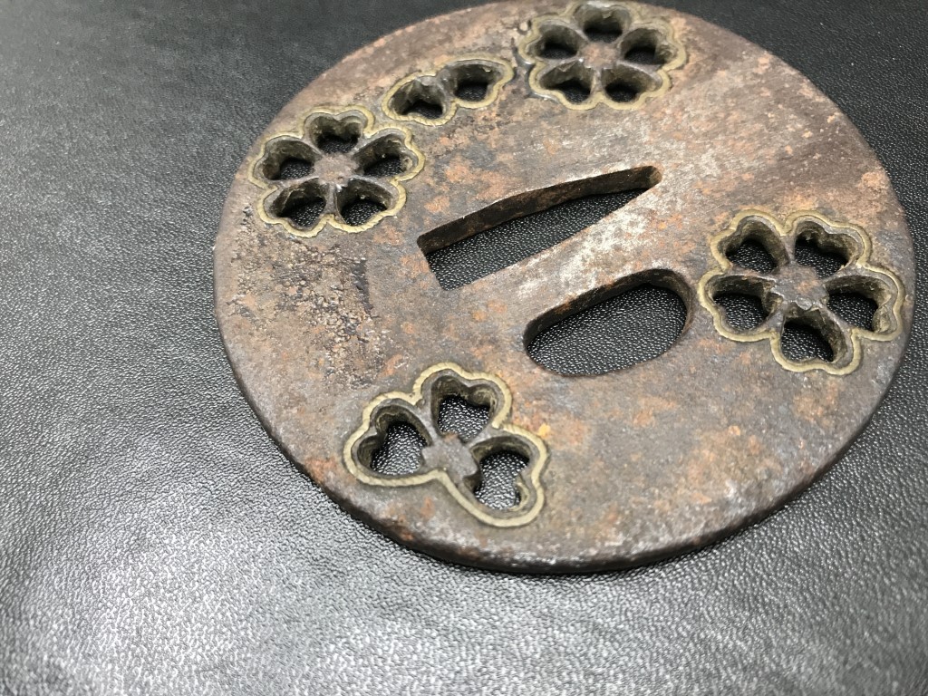 刀装具 時代武具 鉄地 鍔 縁頭 江戸期 閑寂堂旧家蔵出 鉄製