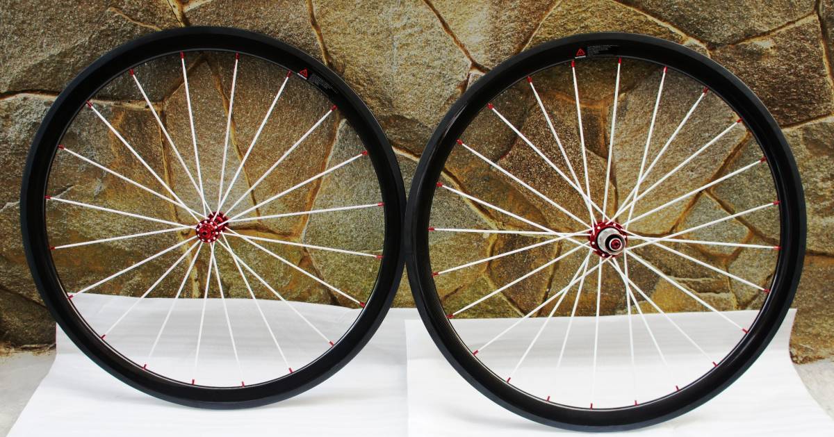 【激安大特価，安い】 カーボンクリンチャー 前後ホイールセット Shimano HG 8/9/10 11s-speed 38ｍｍ(27インチ、700C)｜売買されたオークション情報、yahooの商品情報をアーカイブ公開 - オークファン ホイール（完組、手組）