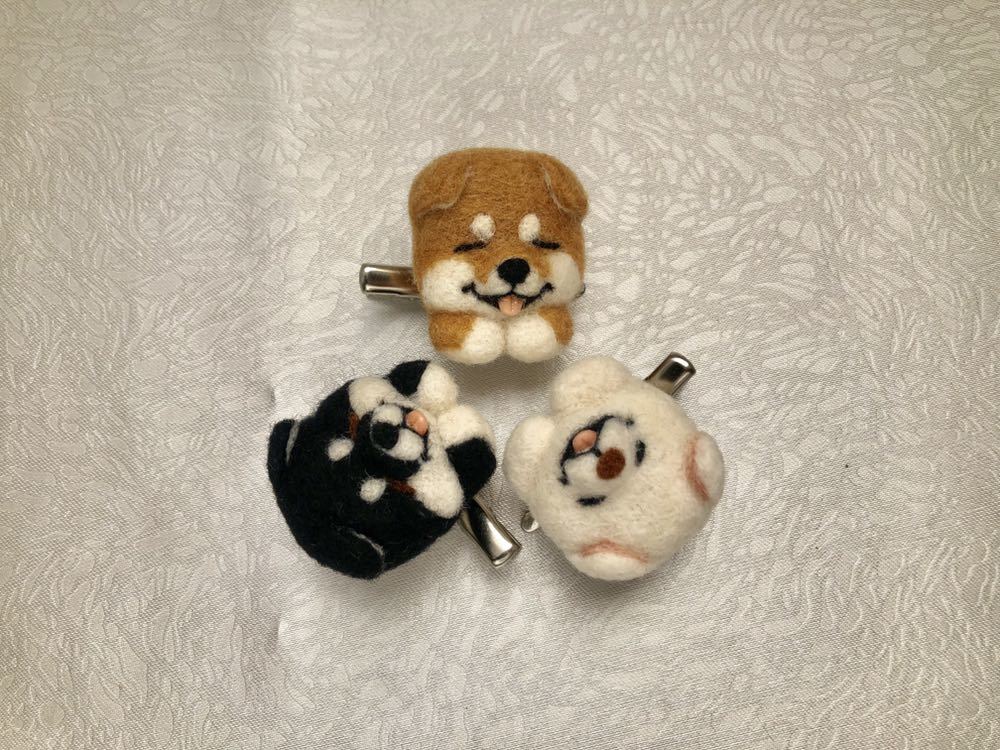 耳ペタ柴犬 ピン ブローチ 羊毛フェルト 犬 黒柴 羊毛フェルト 売買されたオークション情報 Yahooの商品情報をアーカイブ公開 オークファン Aucfan Com