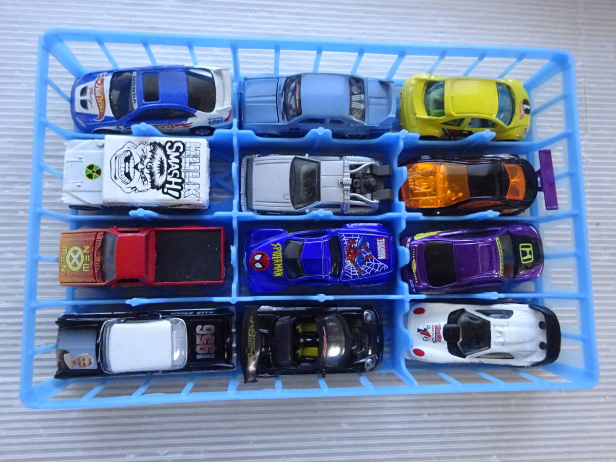 ミニカーまとめ売り 71台 トミカ マジョレット ホットウィール ホット
