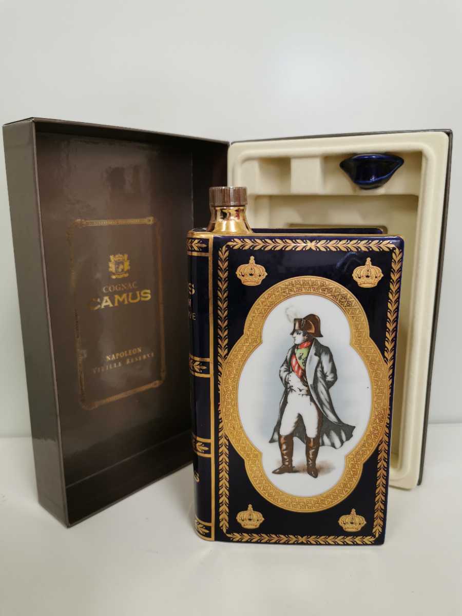 【未開栓】カミュ ナポレオン ブック 陶器ボトル 青　古酒 未開栓 古酒 カミュ ナポレオン ブック 青 陶器ボトル CAMUS NAPOLEON