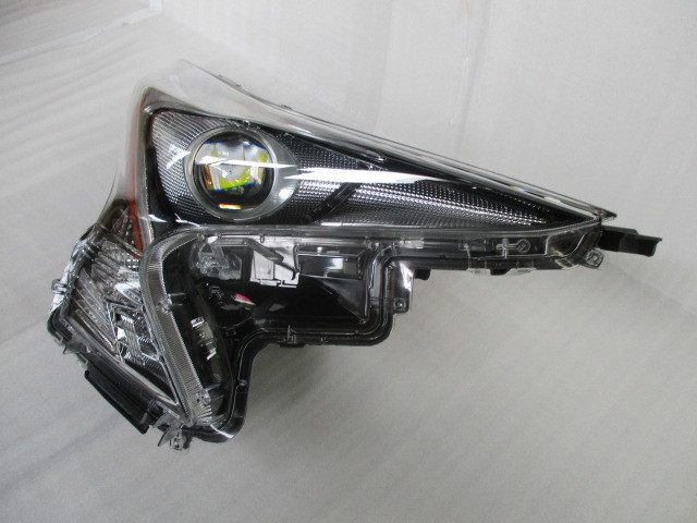 プリウス ZVW50 純正 LED 右 前期 ヘッドライト 47-75 後期 KOITO
