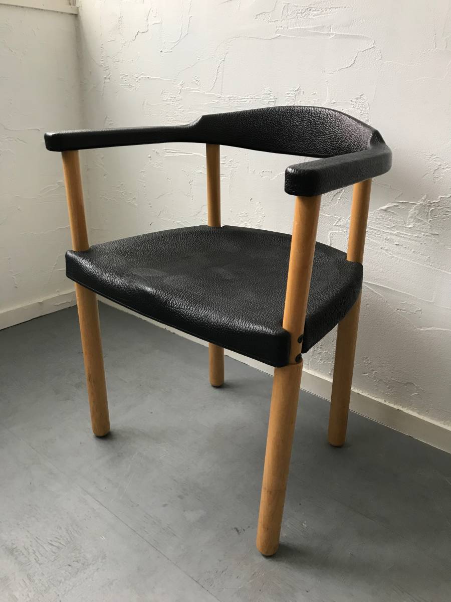 アームチェア Strässle スイス Strassle カッシーナレオナルド items