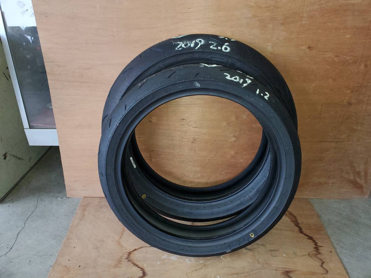 α13SP ダンロップ 110⁄70R17 140⁄70R17 DUNLOP α13sp 送料無料 140⁄70r17の