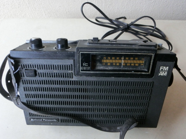 トランジスターラジオ7台National RF-655 7TR HITACHI KH-1521 8TR TH-850 8TR SONY ICF-5200 TR-4400 IF 455KC 8TR TFM-110F 12TRジャンク_5