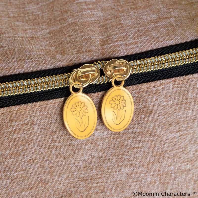 *AKMS* moomin ムーミン　マルチに使えるBIGなピクニックバッグ BOOK ショルダーバッグ マザーズバッグ　トート ブック　BOOK 宝島社_4