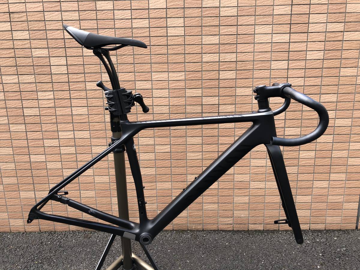豊富な，高品質 CANYON Endurace CF SL Disc Di2 2019年モデル フレームセット(ロードバイク)｜売買されたオークション情報、yahooの商品情報をアーカイブ公開 - オークファン ロードバイク