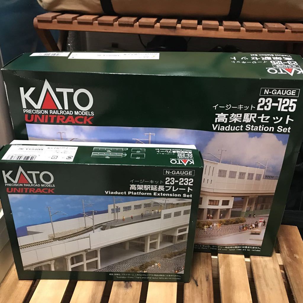 katoイージーキット高架駅セット、高架駅延長プレート、オマケ付き