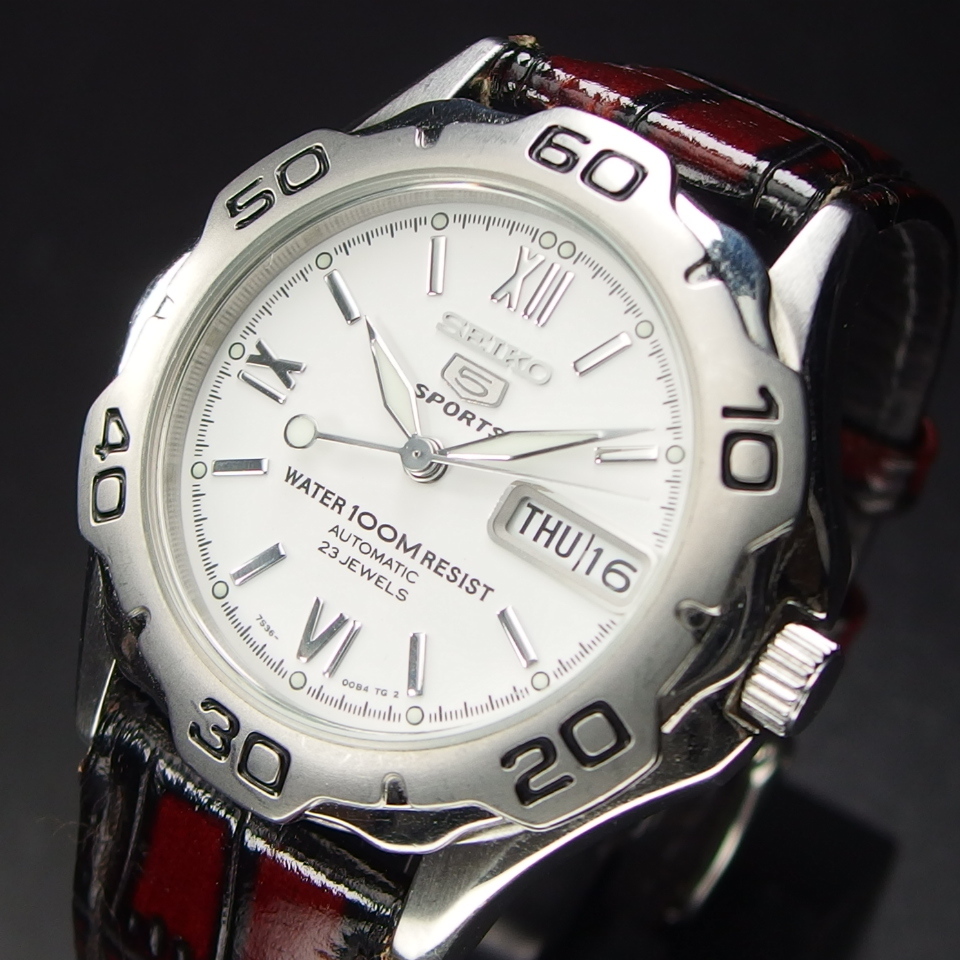 SEIKO5 Sports セイコーファイブスポーツ 自動巻き SS/革 7S36-00A0
