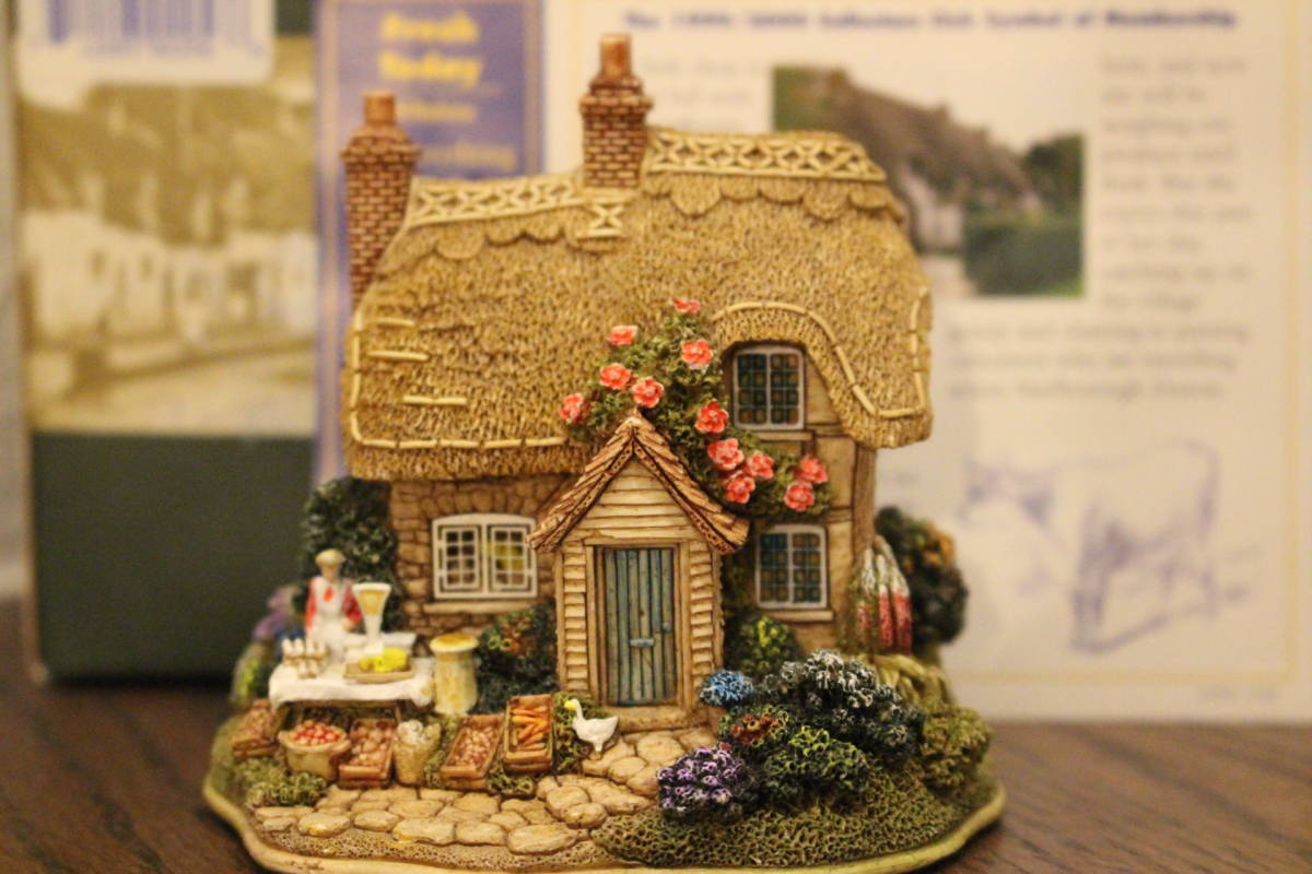 高品質，大人気 価格 英国製 LILLIPUT LANE リリパット レーン FRESH TODAY Symbol of Membership 1999/2000 ミニチュアハウス(洋風)｜売買されたオークション情報、yahooの商品情報をアーカイブ公開 - オークファン 洋風