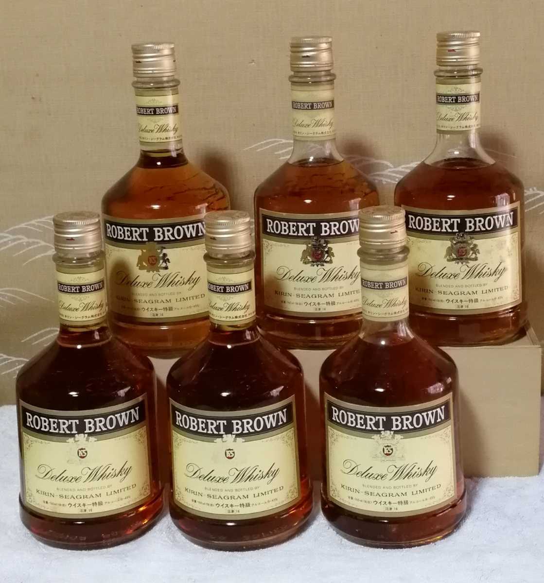 飲料・酒 ROBERT BROWN Deluxe Whisky 6本セット 木箱