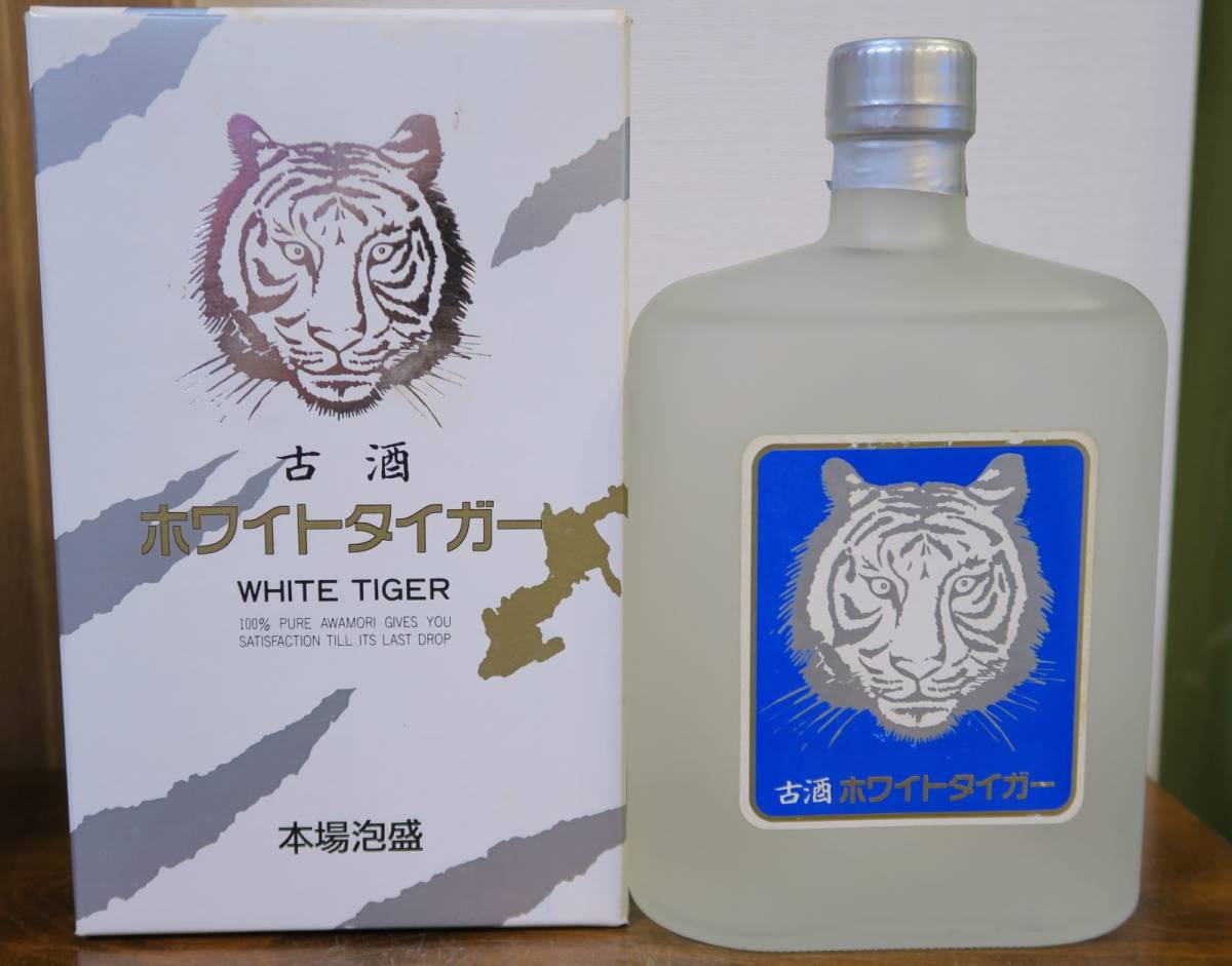 ホワイトタイガー 琉球 | 40度 本場泡盛 エアポートトレーディング株式