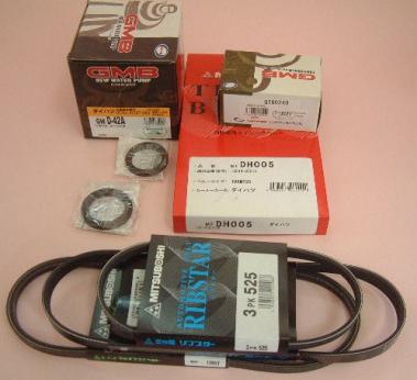 ムーヴ L150S L160S 前期 NA 油圧パワステ車両 タイミングベルト8点セット 外ベルト 税込 送料無料　国内メーカー製.新品即決　在庫あり