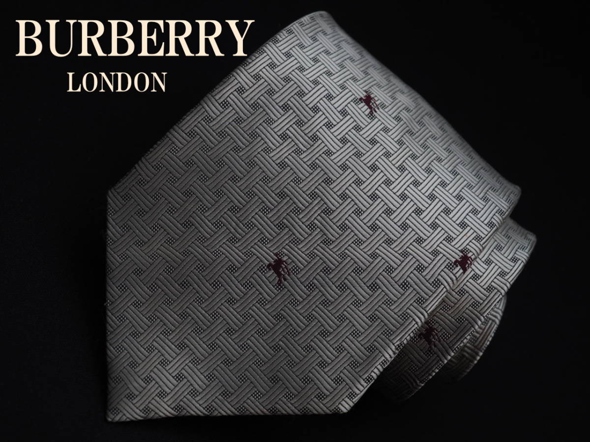 美品【BURBERRY】バーバーリー MADE IN ENGLAND イギリス 英国製 (ロゴ