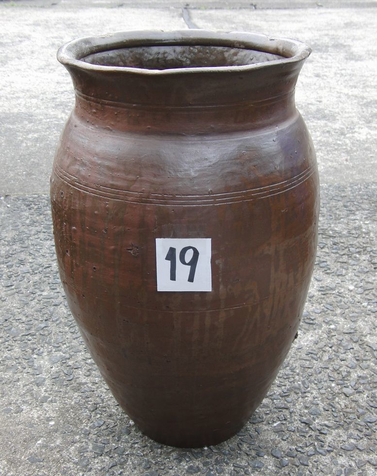 Yahoo!オークション - かめ壷 (唐津) 唐津焼の古い甕(69)高さ約19.5cm