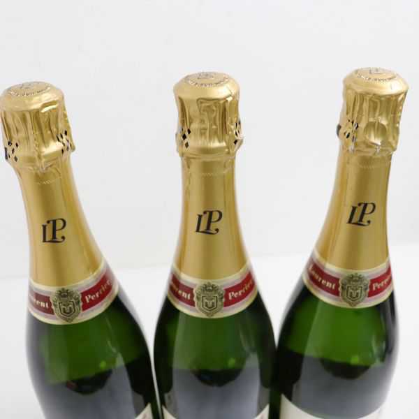 ☆3本セット/Laurent-Perrier（ローランペリエ） ブリュット 750ml T0C2060