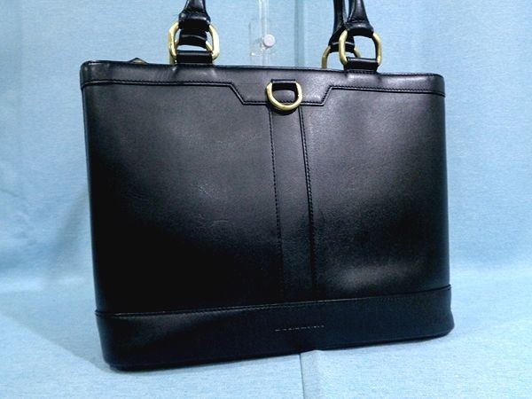 A4収納可✨バーバリー トートバッグ レザー ノバチェック 黒 A4可✨ BURBERRY バーバリー レザー トートバッグ ノバチェック 黒
