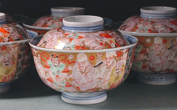 骨董 古伊万里 染錦 蓋茶碗 茶碗 煮物碗 色絵 アンティーク 5つ〜 古伊万里 | 蓋茶碗 明治時代 日々の iichi E786D 鶴三友文 -戸栗
