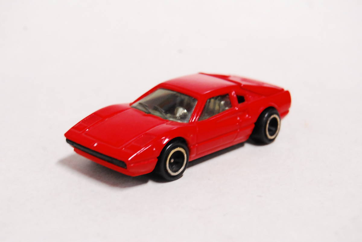 TOMICA トミカ フェラーリ 308GTB 赤色 ワイドホイール 箱付き