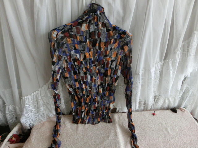 □イッセイミヤケプリーツトップス PLEATS ISSEY プリーツプリーズ