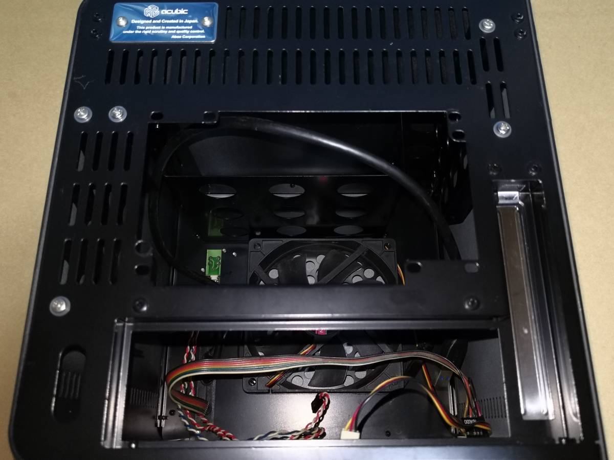 acubic Abee D20 PCケース Mini-ITX キューブ型 価格比較 | ACE-D20-SW