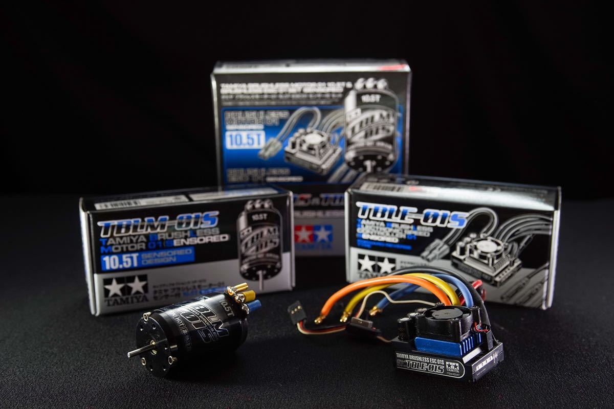 安い，正規品 タミヤ ブラシレスシステムTBLE-01S ESC とTBLM-01S 10.5T(アンプ)｜売買されたオークション情報、yahooの商品情報をアーカイブ公開 - オークファン アンプ