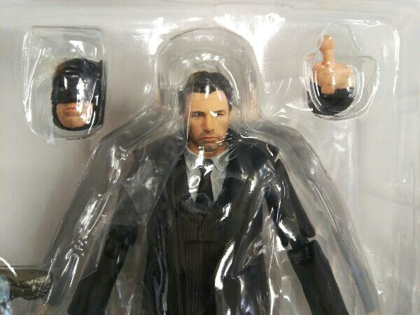 MAFEX #076 BRUCE WAYNE マフェックス メディコムトイ ブルースウェイン