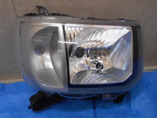 ウェイク LA700S ヘッドライト LA710S ランプ WAKE ◇ ハロゲン