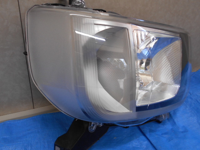 ウェイク LA700S ヘッドライト LA710S ランプ WAKE ◇ ハロゲン