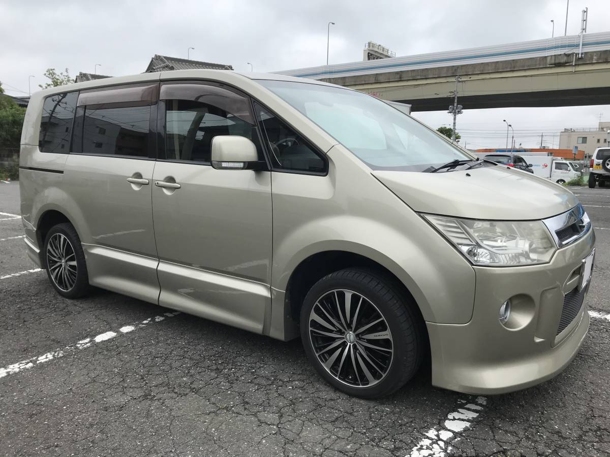 デリカD5 C2ローデストGナビ !車検32年9月！両側パワースラ！パワーバックドア！純正HDDナビ後席モニター！フル装備！下取り大歓迎！陸送可