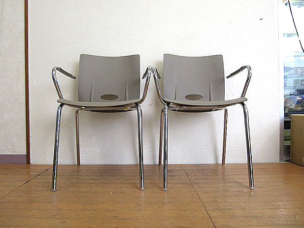 IDC大塚家具 イタリア製 Casprini カスプリーニ社 VIOLAチェア 2脚