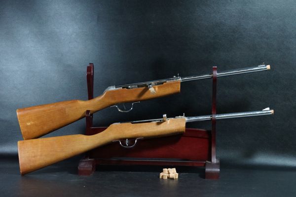 爆買い，豊富な 48A39 ナカヤ コルク銃 射的銃 2点 シルバー ジャンク おもちゃ/トイガン/縁日/射的用品/コルクガン/夜店/イベント/お祭り(その他)｜売買されたオークション情報、yahooの商品情報をアーカイブ その他