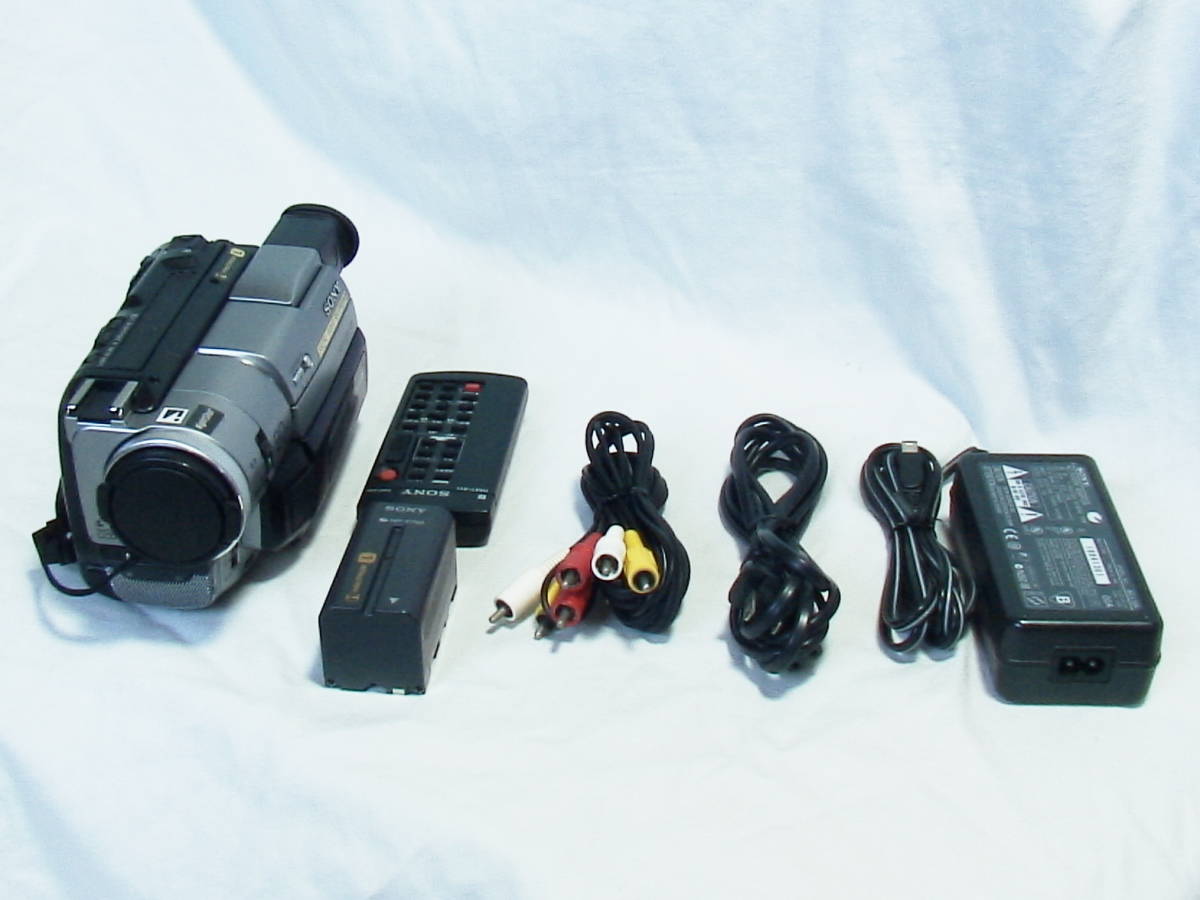 SONYデジタル8ビデオカメラTRV-310(動作品) SONY DCR-TRV310 Handycam