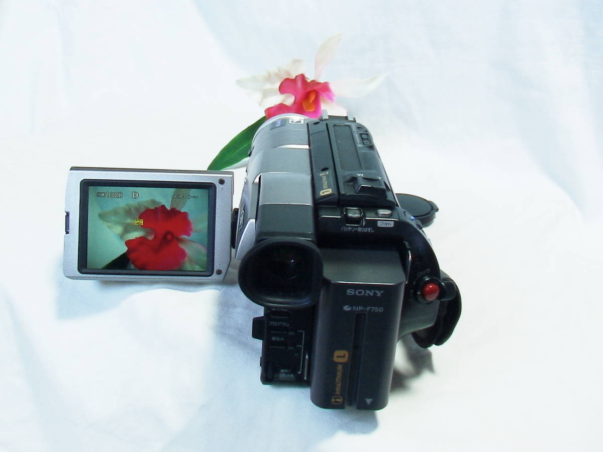 SONYデジタル8ビデオカメラTRV-310(動作品) SONY DCR-TRV310 Handycam