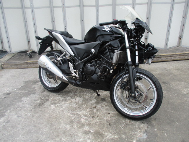 CBR250R ホンダ HONDA MC41の諸元・スペック情報 2014年式 mc41（外装パーツ｜パーツ）：バイク用品\u003c車 ▲6194▲ホンダ　CBR250R　MC41　ブラック　事故車　部品取り車　愛知