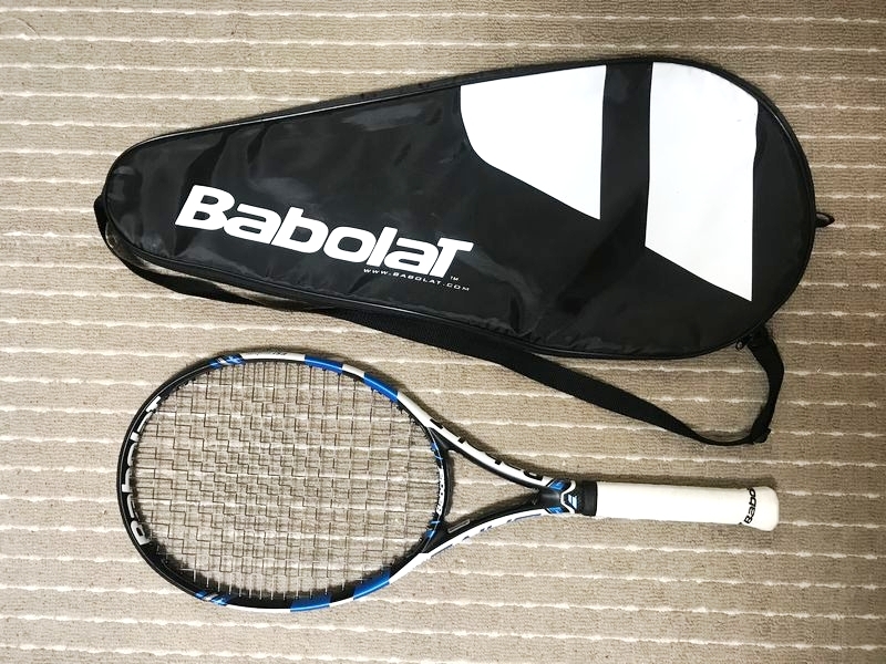 □中古美品□バボラ ピュアドライブ チーム G2 国内正規品