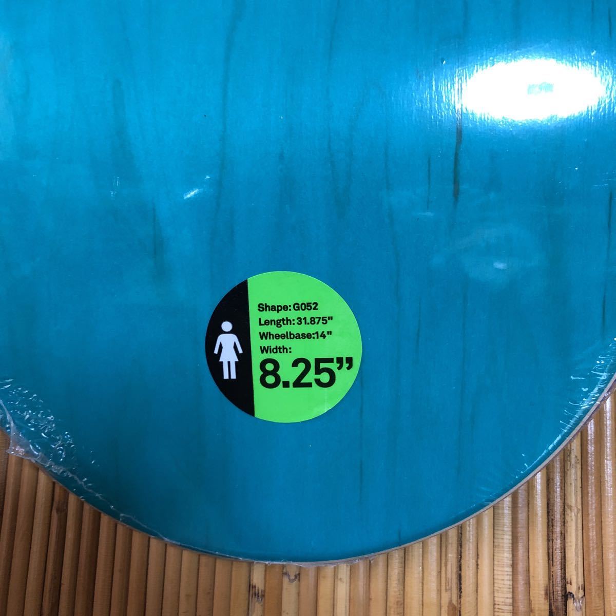 デッキ スケートボード スケボー Skateboard TIL メルカリ スケートボードデッキ　GIRL 8.25×31.875