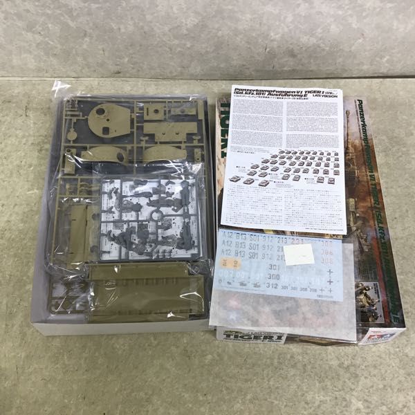 1円～ タミヤ 1/35 ドイツ タイガーI 後期型 エース搭乗車セット 陸上自衛隊 10式戦車 M2A2 ODS デザートブラッドレー 1&frasl;35 タイガーI ドイツ重戦車 中期生産型: 初期生産型: (プラモデル