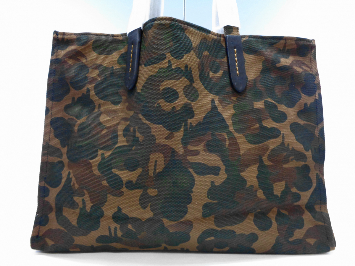 新品定価約2.9万 新品 同様 未使用 COACH コーチ シグネイチャー 