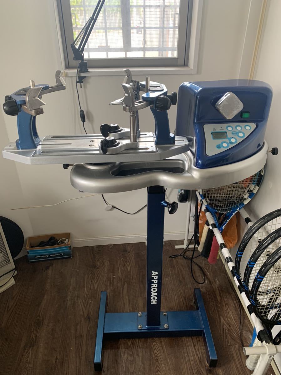 土日限定オークション！ストリングマシン ガット張り機 電動_1