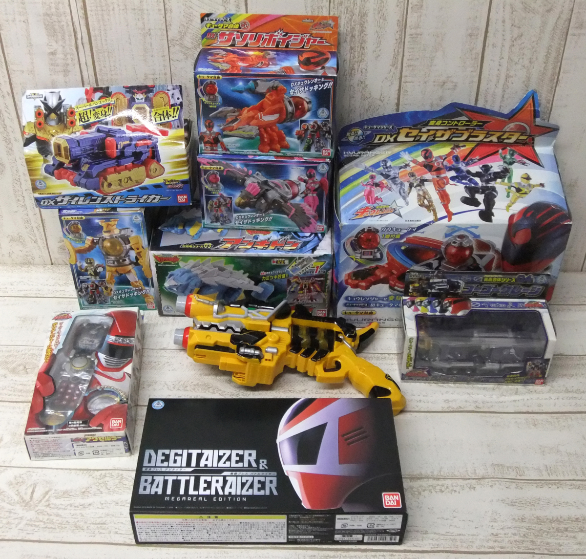 戦隊職人 デジタイザー＆バトルライザー デジタイザー＆バトル 抽選販売電磁戦隊メガレンジャー 電磁戦隊メガレンジャー メガレンジャー』デジタイザー、バトルライザーが大人向け玩具に 見てくれ！俺たちのデジタイザー＆バトルライザー 戦隊ブログvol.57 : 戦隊職人電磁戦隊メガレンジャーより セット メガ ケイタイザー デジタイザー&amp;バトルライザー スーパー戦隊 プレミアム限定