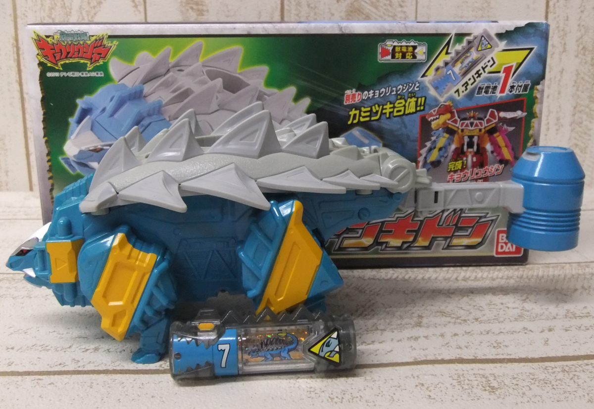 戦隊職人 デジタイザー＆バトルライザー デジタイザー＆バトル 抽選販売電磁戦隊メガレンジャー 電磁戦隊メガレンジャー メガレンジャー』デジタイザー、バトルライザーが大人向け玩具に 見てくれ！俺たちのデジタイザー＆バトルライザー 戦隊ブログvol.57 : 戦隊職人電磁戦隊メガレンジャーより セット メガ ケイタイザー デジタイザー&amp;バトルライザー スーパー戦隊 プレミアム限定